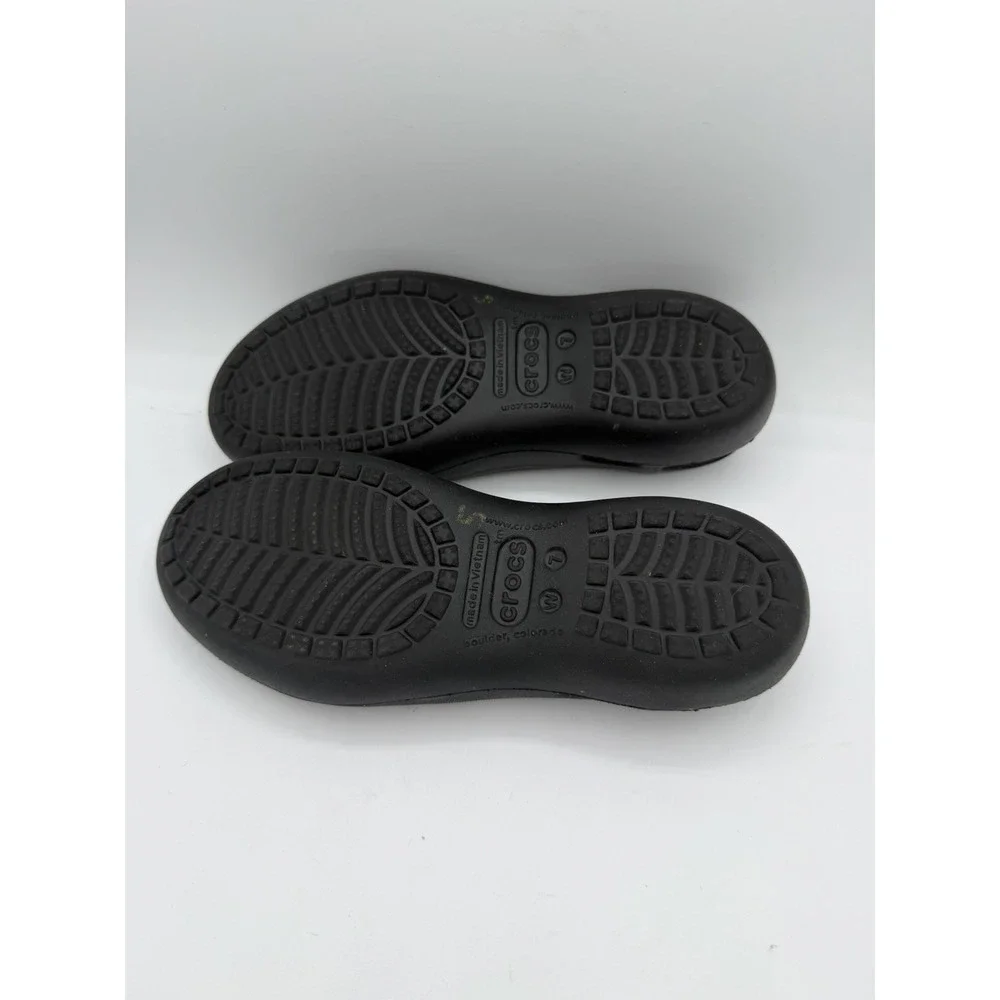 CROCS this pair